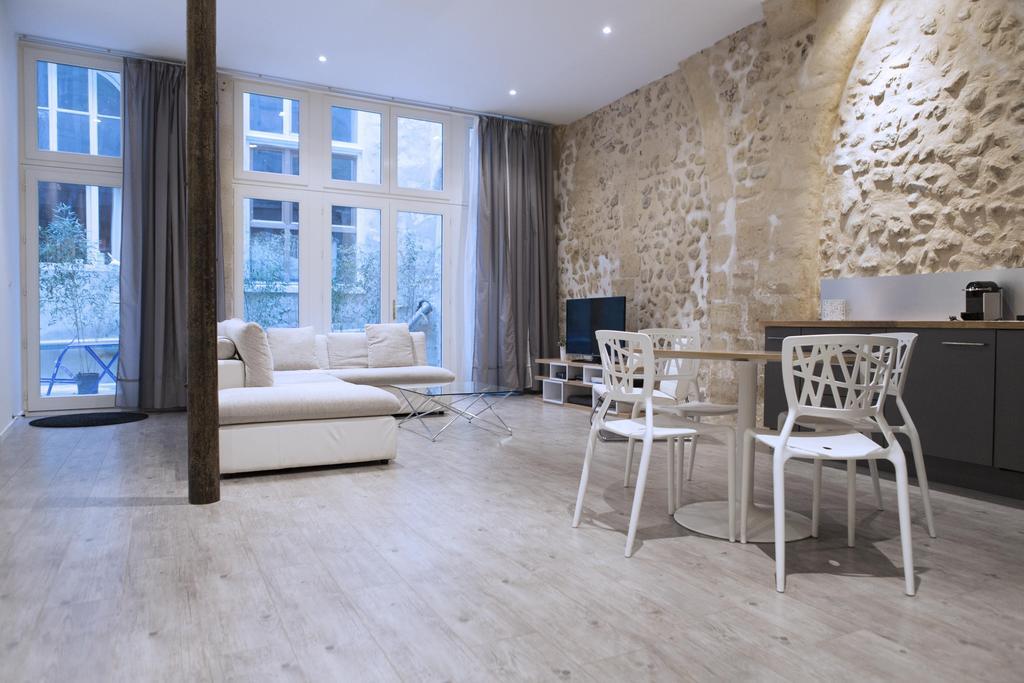 Ausone Beautiful Loft Apartment In Historical Center + Terrace And Parking Bordeaux Exterior photo